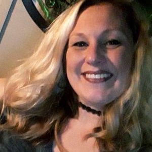 Meet your Posher, Robyn